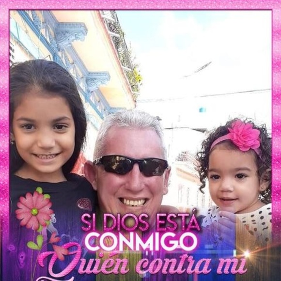 Meet your Posher, Alexi - Picture 1 of 1